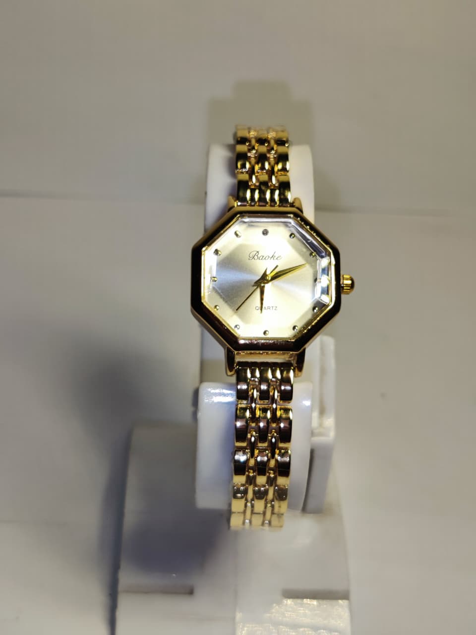 octagonal quartz white